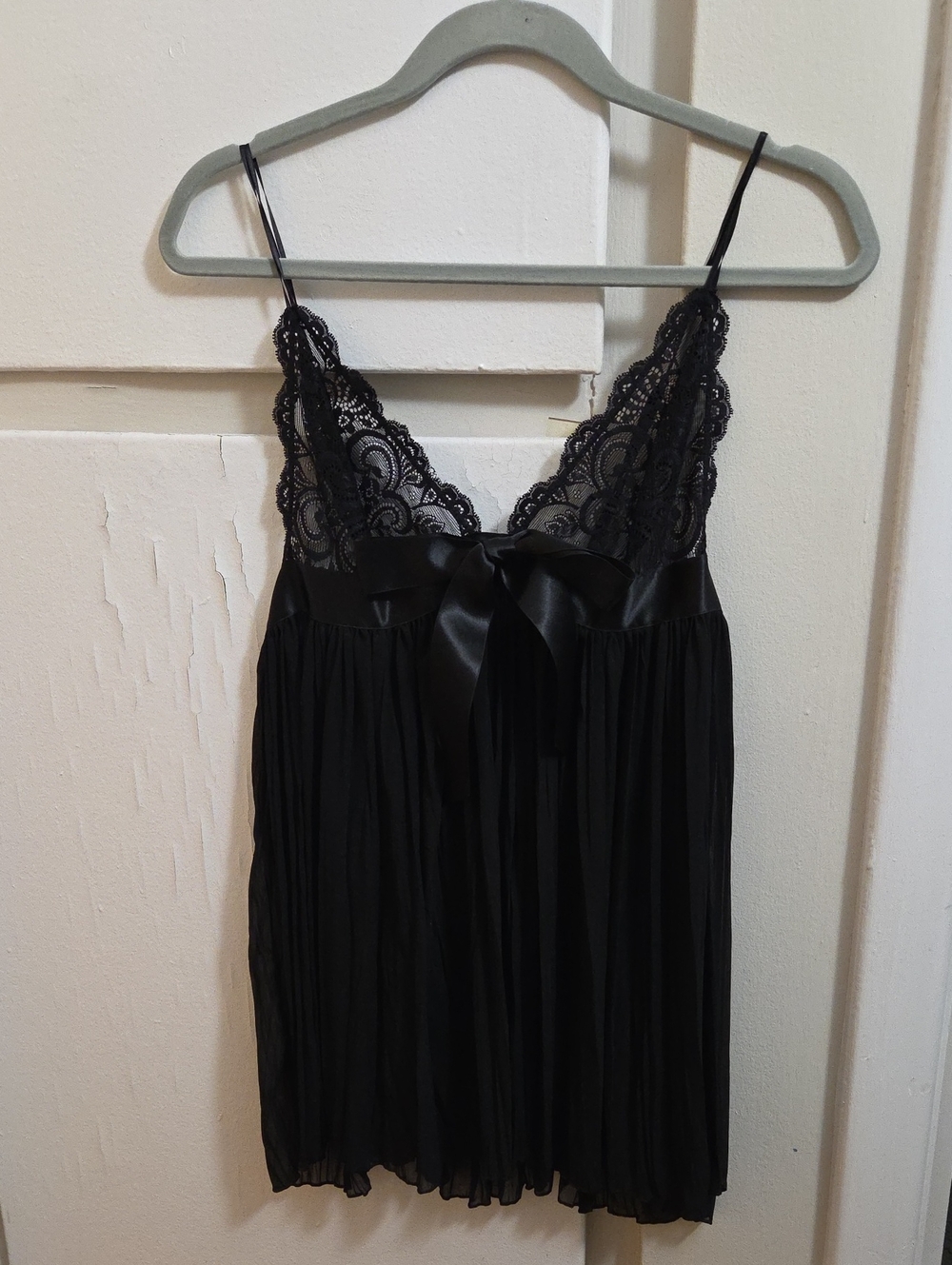 Victoria's Secret Black Lace & Satin Babydoll Chemise